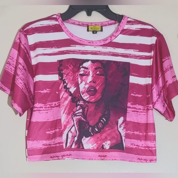 Ladies graphic crop top NWOT - Picture 1 of 2